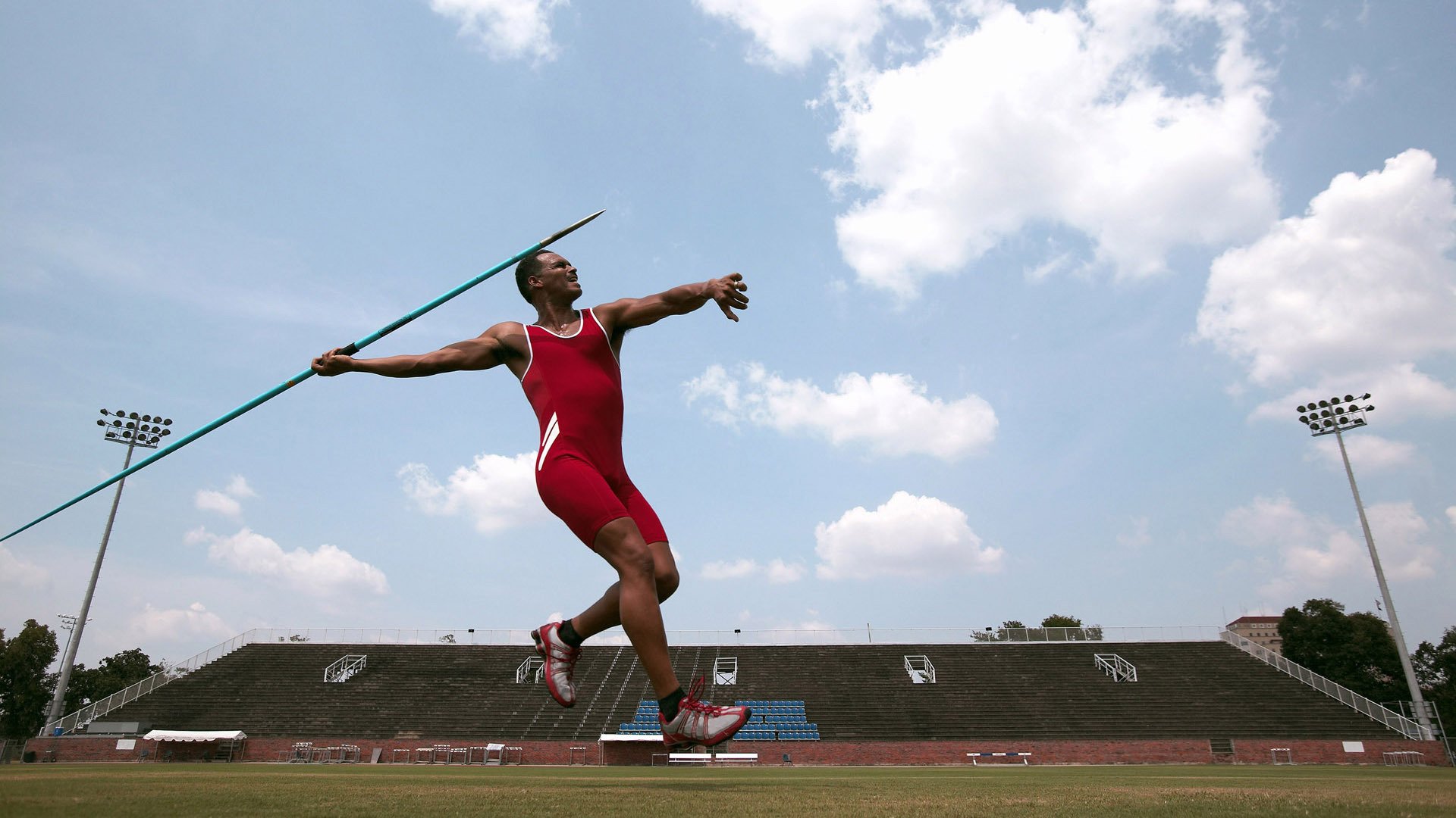 极限运动训练视频教程上线受广泛欢迎，极限运动训练方法