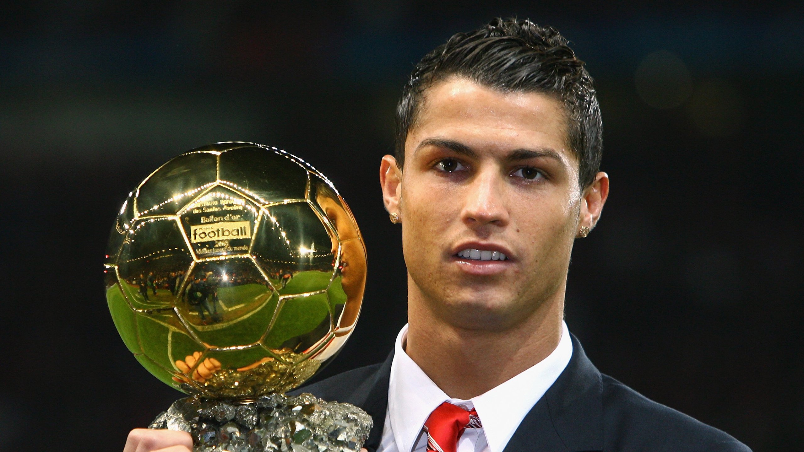 英超冲刺大战：胜负只在一线之间！，英超满场